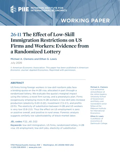 The Effect of Low-Skill Immigration Restrictions on US Firms and Workers: Evidence from a Randomized Lottery封面